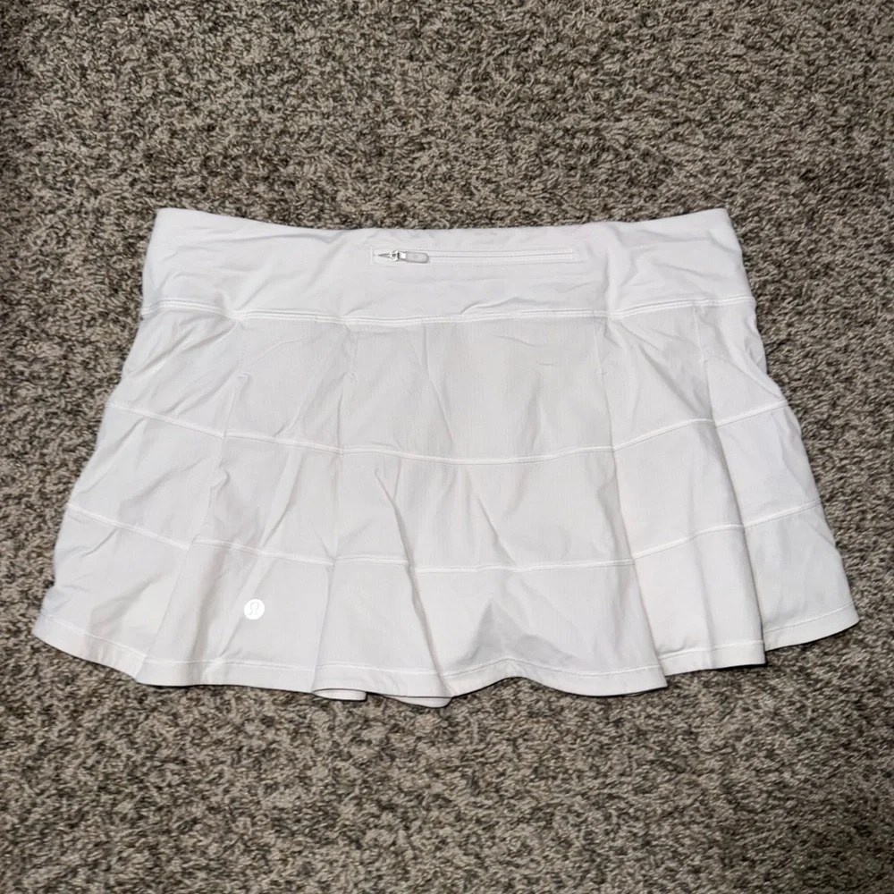 Lululemon Pace Rival Mid-Rise Skirt size 10
